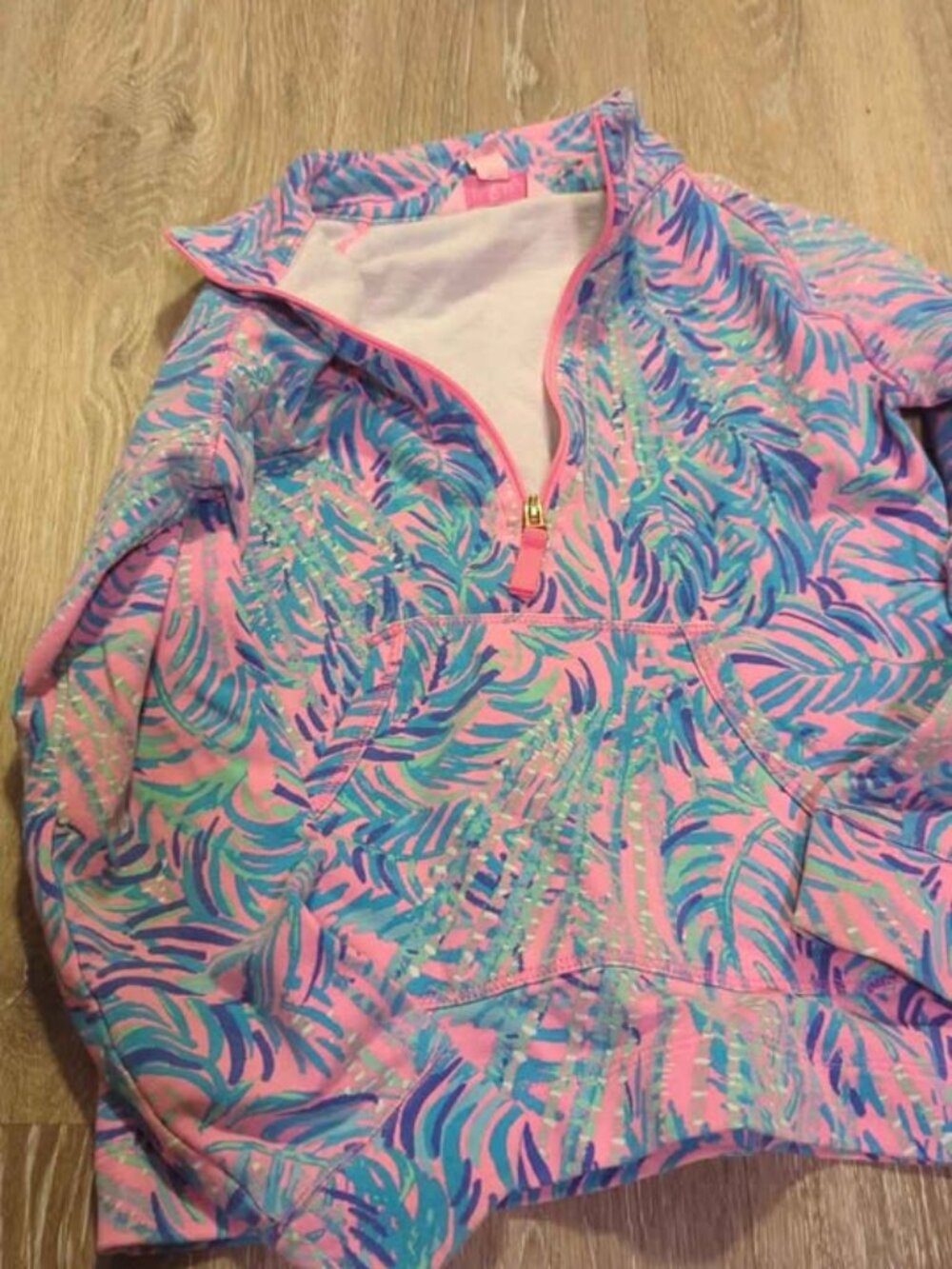Lilly Pulitzer Girls Quarter Zip Pullover M (6-7)